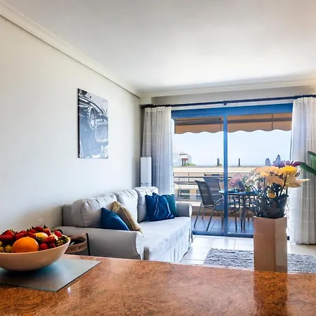 Floor Ocean View - Swimming Pool