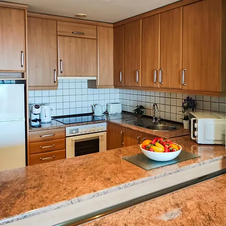 Floor Ocean View - Swimming Pool